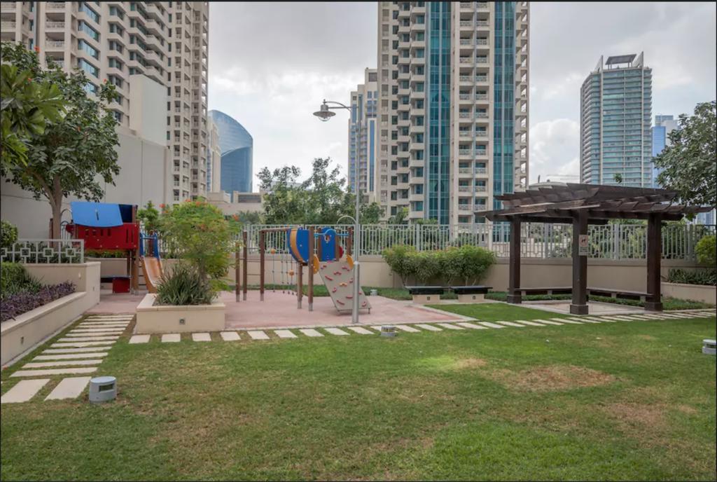 Faraway Homes - Burj Residences Dubai Buitenkant foto
